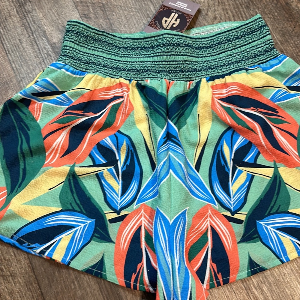 Jealous Tomato Slinky shorts